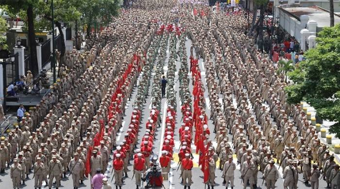img-exercito-venezuela-marchando